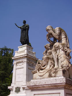 Monumento a Virgilio